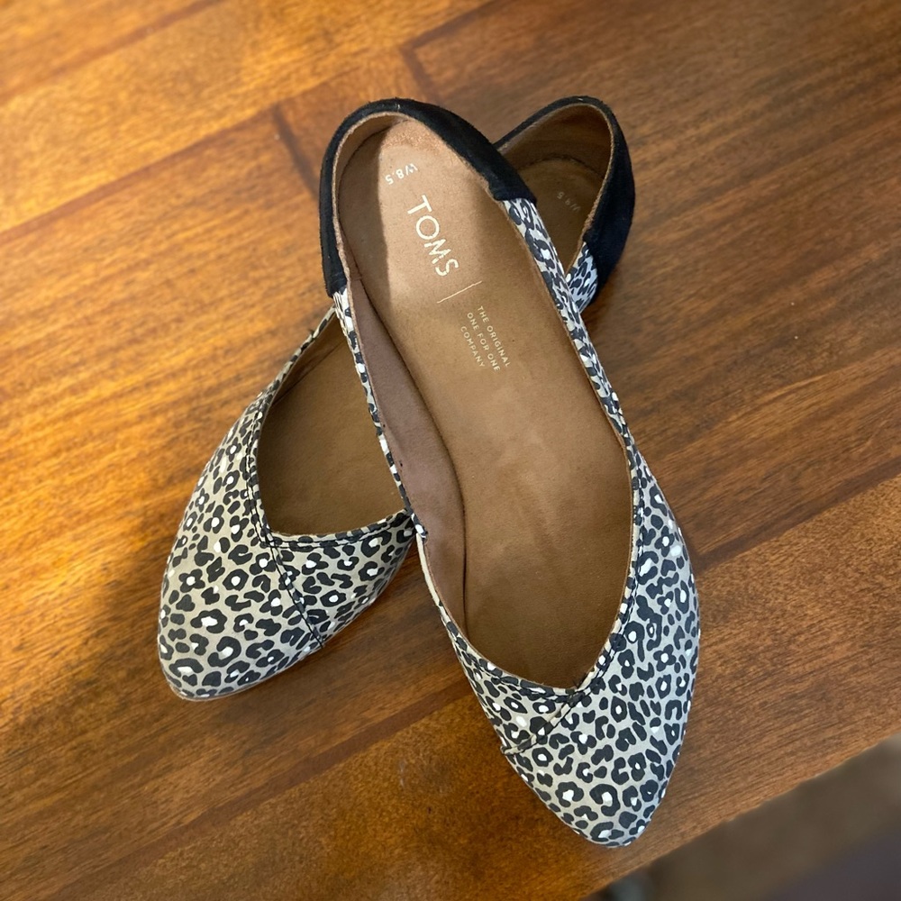 TOMS 8.5 Women's Jutti Ballet Flat Oxford Tan Cheetah